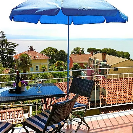 Luna Apartamento Lovran